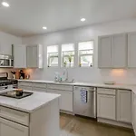 Dreamer - Mins To Downtown - 3br 2.5bath Holiday home