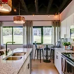 Stylish Haven In South