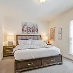 Hills Getaway Shopping And Dining District Holiday home Nashville