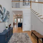 East Bliss Pool And Putt Putt Paradise Holiday home Nashville