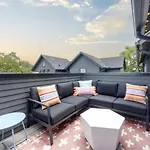 Holiday home Music Row Country Retreat Balcony And Hot Tub *