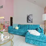 Holiday home Music Row Country Retreat Balcony And Hot Tub
