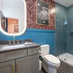 Music Row Country Retreat Balcony And Hot Tub * Nashville