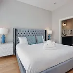 Urban Escape Rooftop Lounge With Skyline Views Nashville