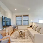 Cleveland Park Charmer- Full Kitchen- Private Yard Holiday home Nashville