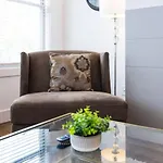 Holiday home The Ivy 3 Bedroom 2.5 Bath In West End Nashville