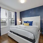 Two Townhomes - Hot Tubs And Rooftop Balconies Holiday home *