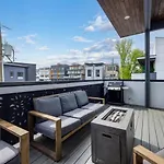 Two Townhomes- Rooftop Lounge- Hot Tub- Views Nashville