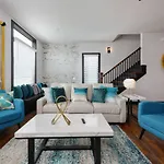 Two Townhomes- Rooftop Lounge- Hot Tub- Views Holiday home