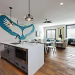 Two Townhomes- Rooftop Lounge- Hot Tub- Views Nashville