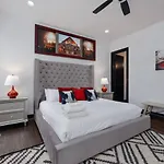 Two Townhomes- Rooftop Lounge- Hot Tub- Views * Nashville