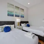 Two Townhomes- Rooftop Lounges- Hot Tub- Game *