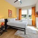 Holiday home Music Abode And Cowgirl Up Dual Townhomes *