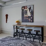 Music Abode And Cowgirl Up Dual Townhomes Nashville
