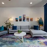 Luxury Double Townhomes With Two Huge Sky Rooftops *