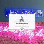 Hey Dolly Denim Dual Townhomes Holiday home Nashville
