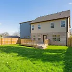 Spacious Nashville Home Sleep12