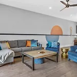 Holiday home Rhythm And View - Broadway Groups Secure Garage