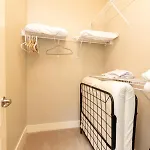 Pink Party Nashville-near Music Row Free Parking Apartment *