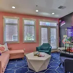 Pink Party Nashville-near Music Row Free Parking Apartment Nashville