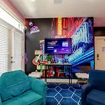 Apartment Pink Party Nashville-near Music Row Free Parking Nashville