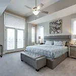 Dolly Would - Near Music Row King Beds Holiday home