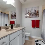 Corner King - King Size Beds Close To Vandy & Broadway