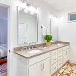 New 4bdrm House With Views, Pool Table, 5min To Downtown! Sleeps 22! *