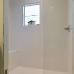 Holiday home Spacious 4br, Rooftop Patio, Garage, Walk To Faves, 5 Mins To Nissan Stadium, Less Than 10 Mins To Broadway, 24 Hr Hospitality, Great For Groups *