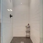 7Br Retreat, Rooftops, Garages, Walkable To Faves 5 Mins To Nissan Stadium, Less Than 10 Mins To Broadway, 24 Hr Hospitality, Great For Groups Holiday home