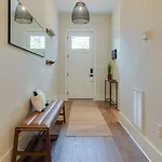 7Br Retreat, Rooftops, Garages, Walkable To Faves 5 Mins To Nissan Stadium, Less Than 10 Mins To Broadway, 24 Hr Hospitality, Great For Groups *