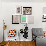 Perfect Sleep 20 Downtown 10 Queen Beds