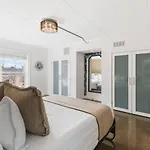 Holiday home Pool, Walk Restaurants Bars On Famous Music Row *