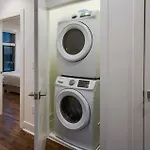 Modern 3br With Garage, Rooftop, Hot Neighborhood 10 Mins To Broadway, 24 Hour Hospitality Team, Perfect For Groups *