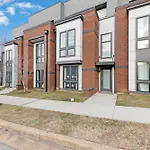 The Bluestem - Stylish Design, Rooftop With Firepit! * Nashville