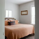 Bellmore Cottage In West Nashville