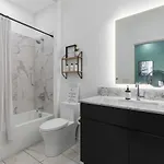 Luxury Riverview With Patio Walk To Broadway *