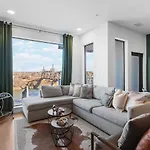 Luxury Riverview With Patio Walk To Broadway