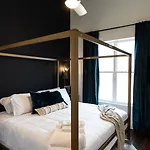 Luxe Hillsboro Village Homes For 24 With 4 Patios, Rooftops And Garage Parking, Gourmet Kitchens And Smart Tvs, Walk To Vanderbilt, Pancake Pantry And Fido, 24hr Hospitality, 10 Min To Broadway And The Parthenon *