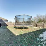 Holiday home 17 Mi To Dtwn Nashville: Family-friendly Gem Nashville