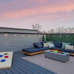 The Camellia - Rooftop Patio & Dog Friendly! Holiday home *