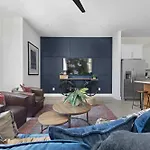 The Trillium - Beautifully Designed With Rooftop