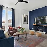 The Trillium - Beautifully Designed With Rooftop *