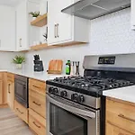 The Trillium - Beautifully Designed With Rooftop Nashville