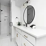 Holiday home The Trillium - Beautifully Designed With Rooftop Nashville