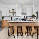 Holiday home The Trillium - Beautifully Designed With Rooftop