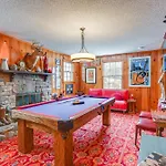 6 Mi To Downtown: 70s-themed In Nashville! Holiday home *