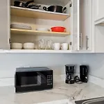 Apartment Brentwood U7 I Cozy & Comfy I 2bd I Free Parking *