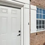 Brentwood P4 I Cozy & Comfy I 2Bd 15 Bth