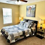 4 Bedroom Corporate Holiday home Nashville